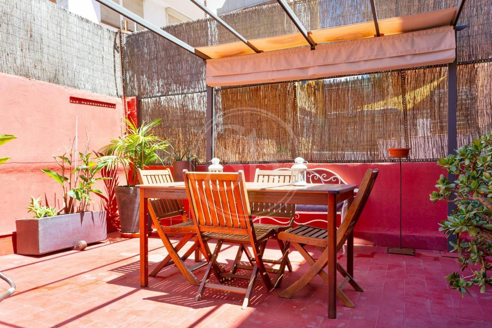 Appartement With Terrace In Gracia *